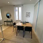 Apartment Le Guillaumont - Amazing 2-bedroom In The Old Town -stayinantibes Antibes