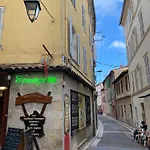 Le Guillaumont - Amazing 2-bedroom In The Old Town -stayinantibes Apartment