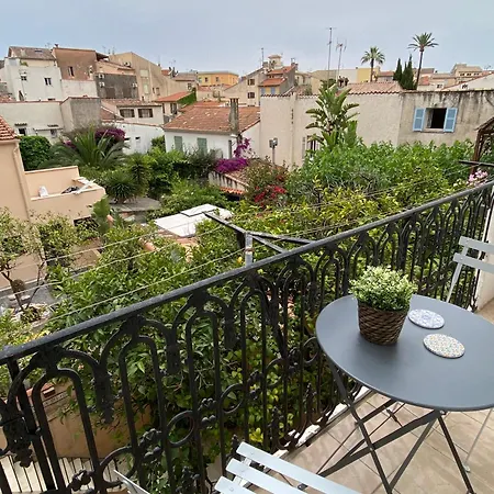 Le Guillaumont - Amazing 2-bedroom In The Old Town -stayinantibes