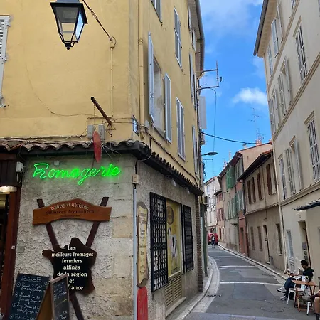 Le Guillaumont - Amazing 2-bedroom In The Old Town -stayinantibes Appartement